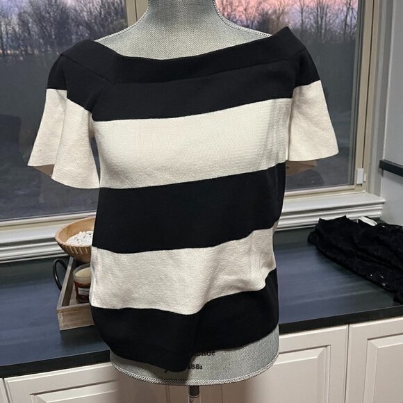 Loft Black & White Stripped Short Sleeve Off the Shoulder Sweater Size M NWOT - Picture 1 of 2